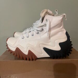 Converse women’s 7.5 motion -  High-Top Sneakers with Black and Brown Soles